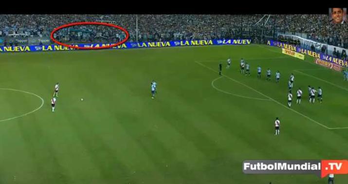 Stadionda qaçan ruh - Şok olay / VİDEO